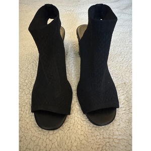 Women’s Impo Black Stretch Peep Toe Block Heel Booties Size 8